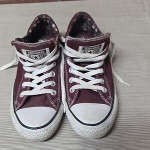 Converse Womens Maroon All Star Sneakers Sz 9